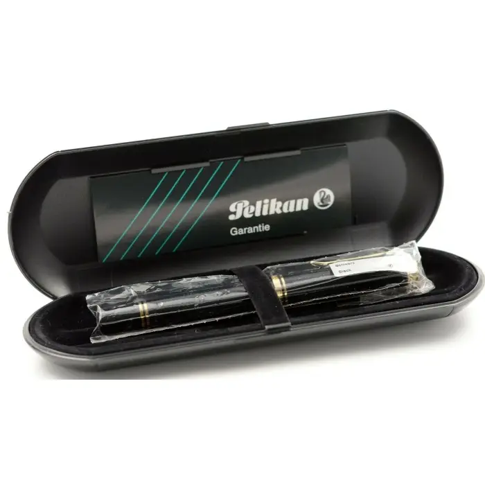 Pelikan Souverän M600 Füller Schwarz Goldfeder F – Bild 3