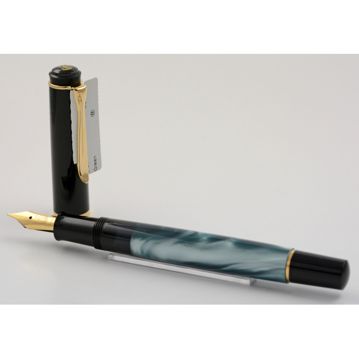 Pelikan Classic M200 Grün EF