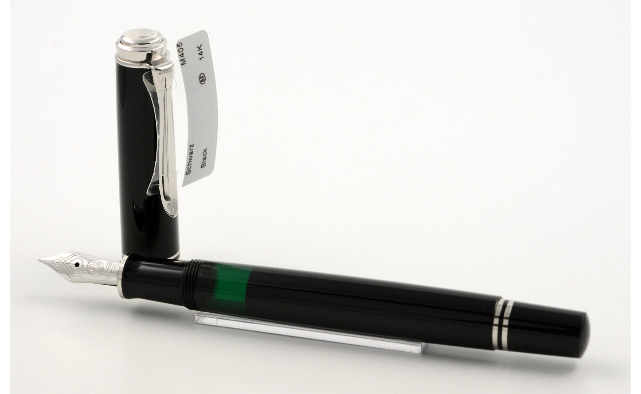 Pelikan M405 Schwarz Silber Füller EF