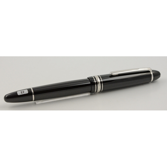 MontblancMEISTERSTÜCKPLATINUMLEGRAND146FÜLLFEDERHALTER2849_2 Montblanc MEISTERSTUeCK PLATINUM LEGRAND 146 FUeLLFEDERHALTER 2849